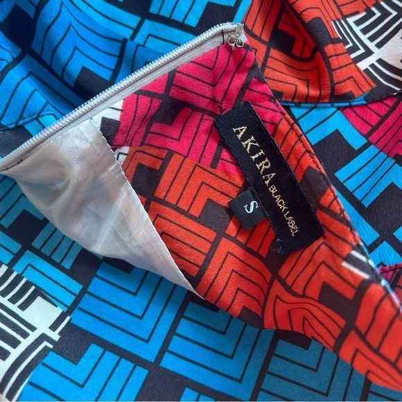 AKIRA Shorts Akirablack Label Blue Red Whitepatternedflare